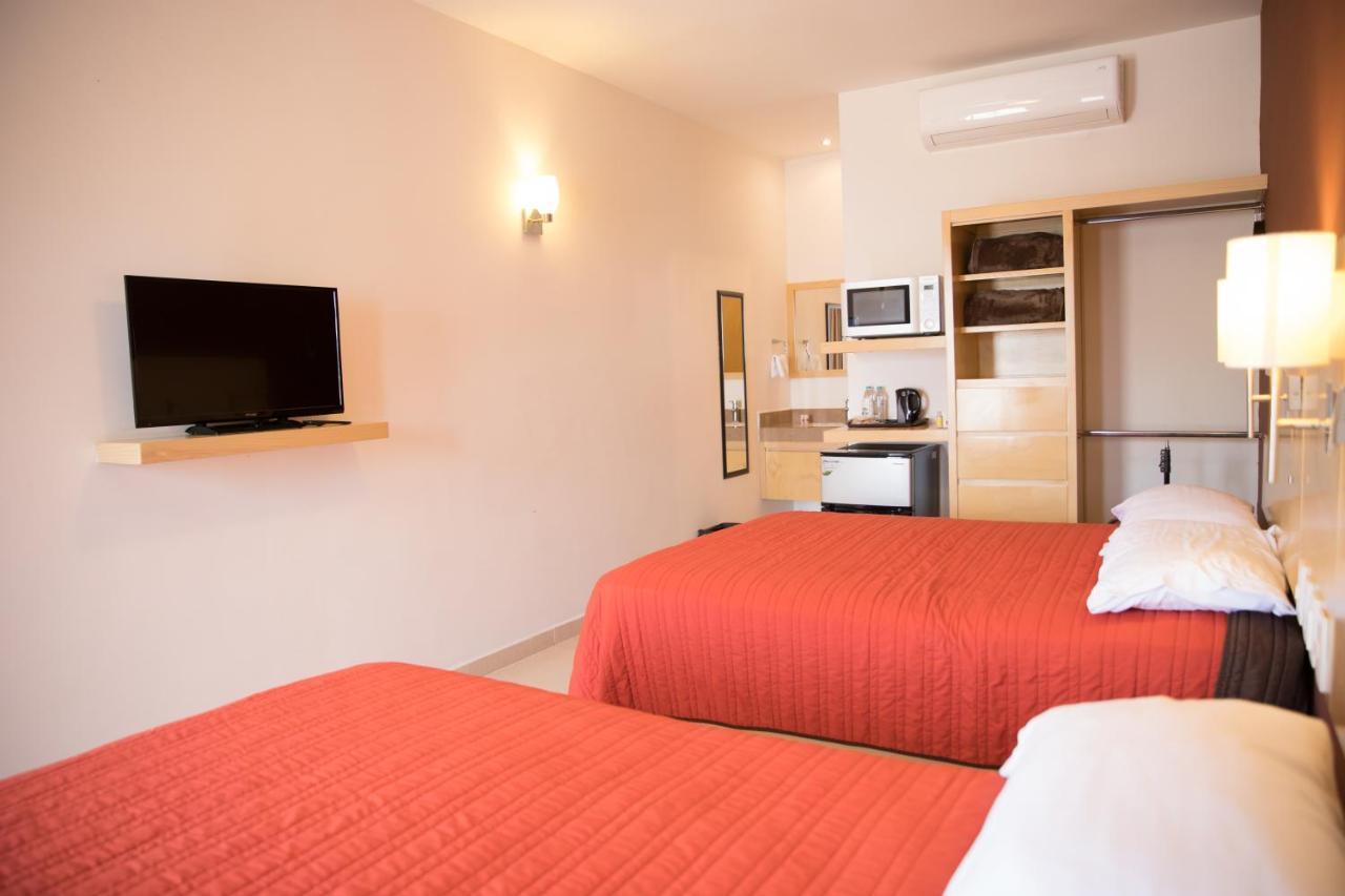 Nova Hotel Cadereyta Jiménez Exteriör bild