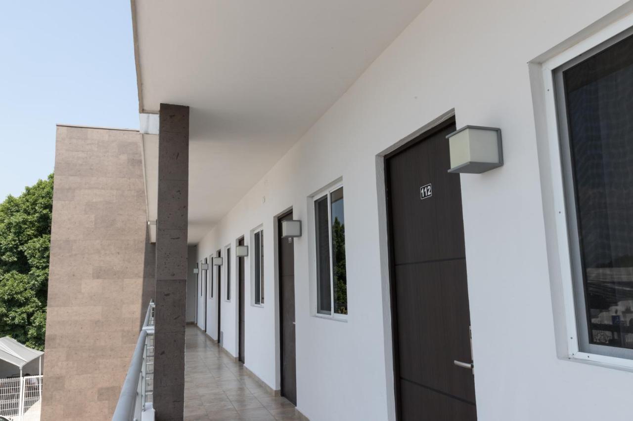 Nova Hotel Cadereyta Jiménez Exteriör bild