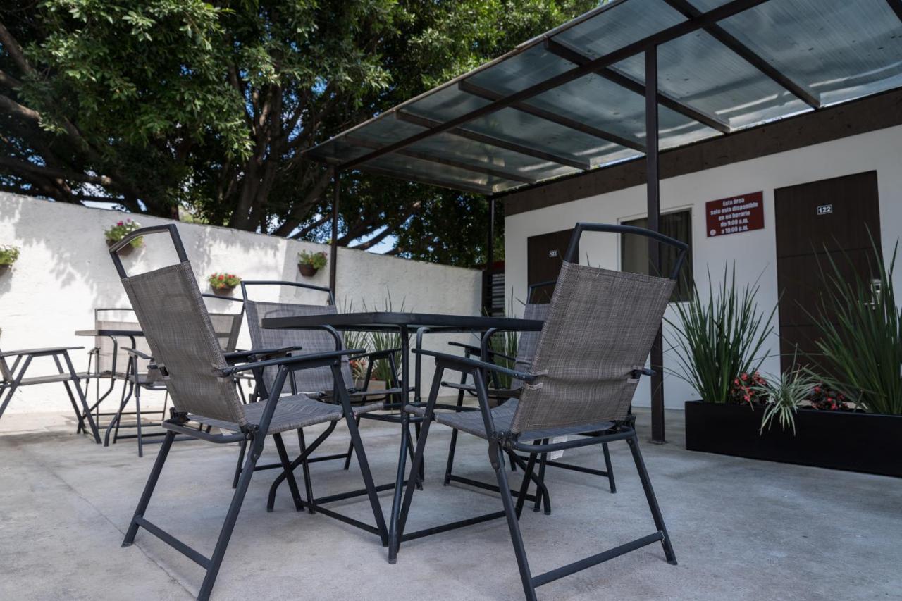 Nova Hotel Cadereyta Jiménez Exteriör bild